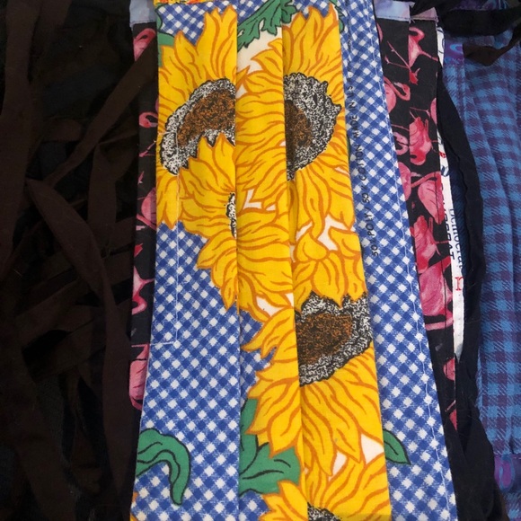 Sunflower Cotton Mask - Picture 2 of 5